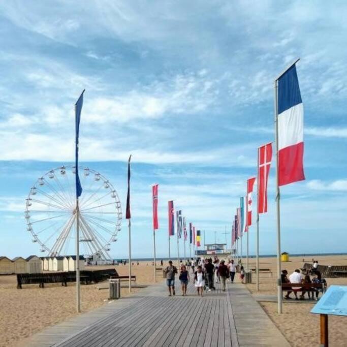 Appartement Ouistreham Proche Centre Et Plage Bagian luar foto