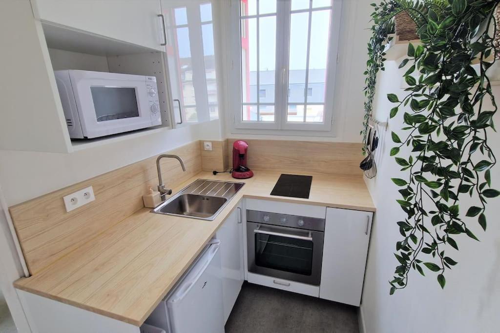 Appartement Ouistreham Proche Centre Et Plage Bagian luar foto